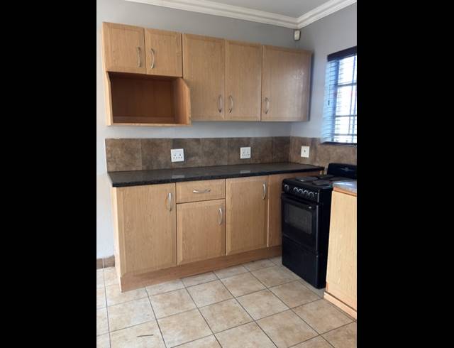 2 BEDROOM APARTMENT TO LET IN HATFIELD